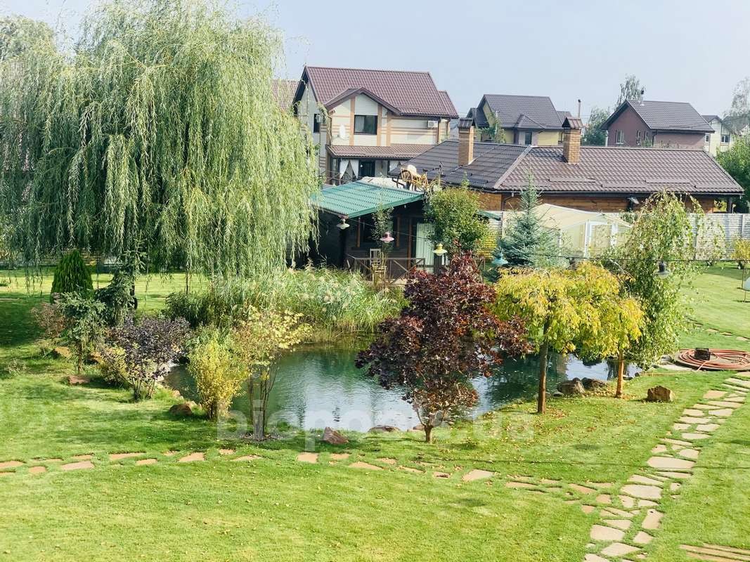 2015_Vishenki_pond_2020_13